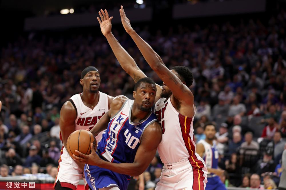 但在离开曼 但在离开曼