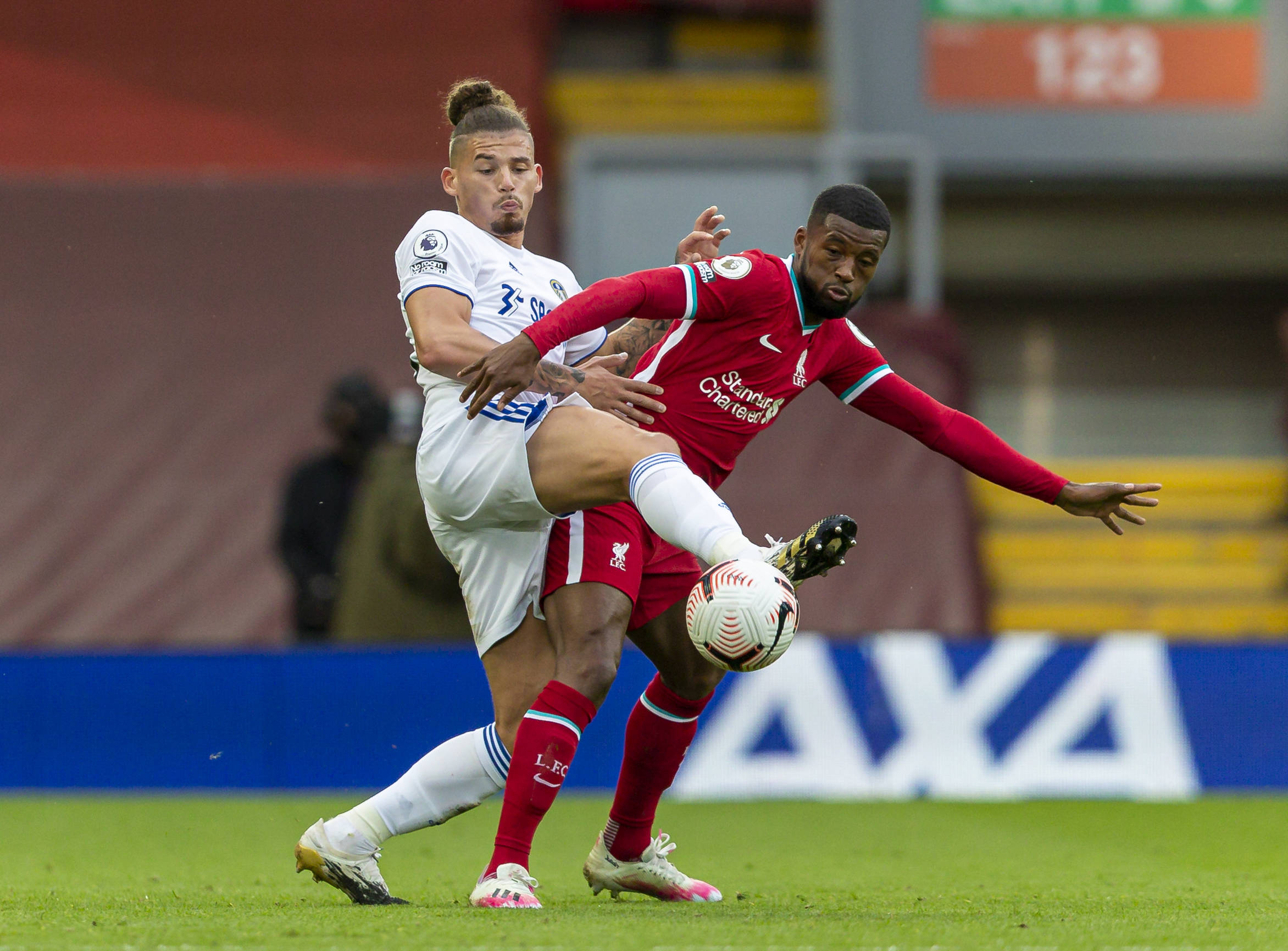 此高的年薪 此高的年薪